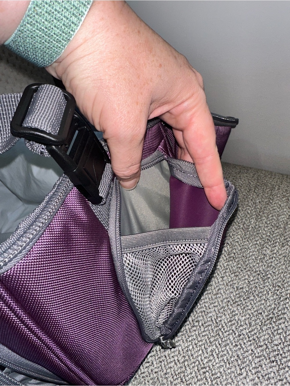 EUC eBags Purple Crew Cooler II - Picture 10 of 13